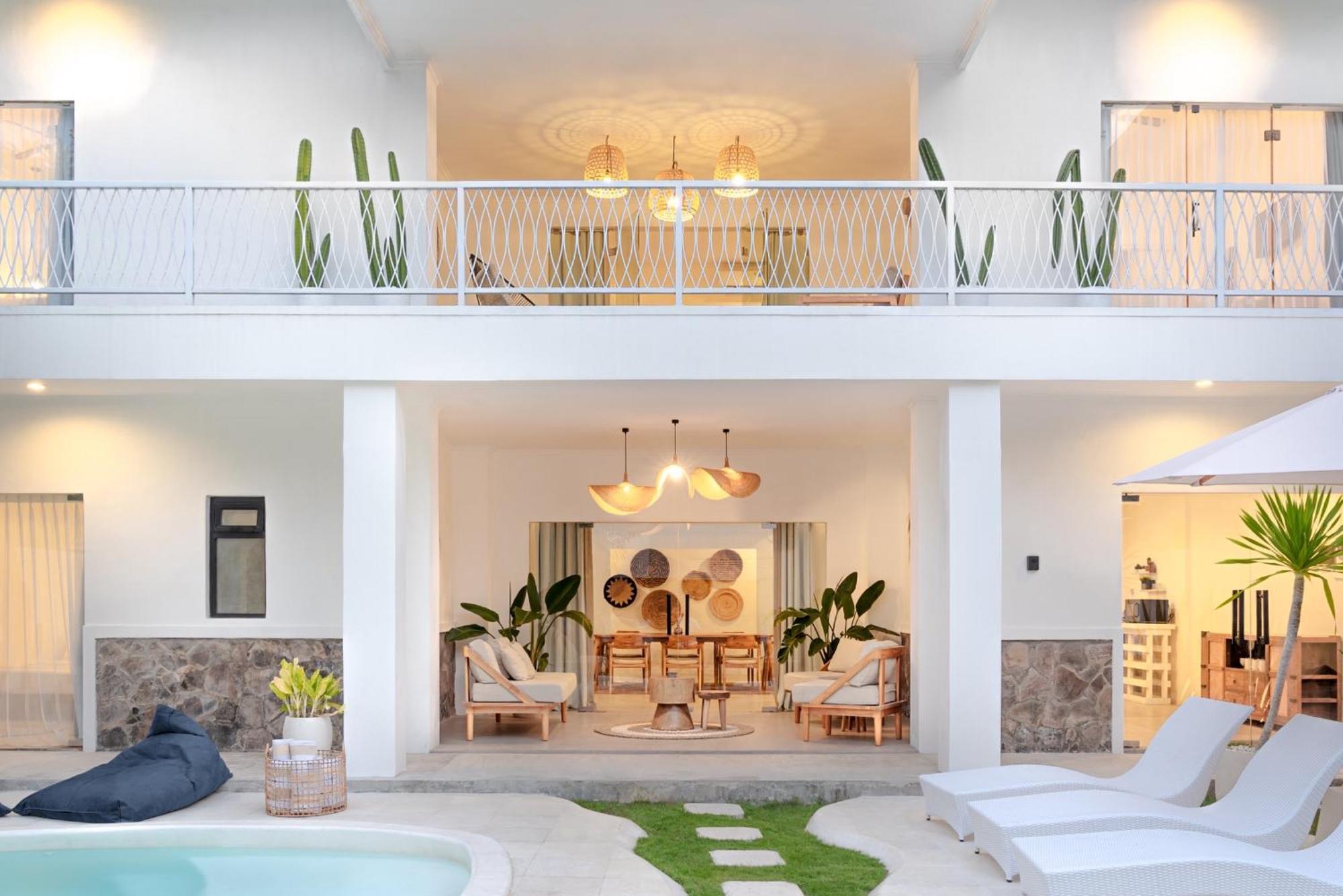 סמיניאק Casa De Lupe 5 Bedroom Villa In Kerobokan מראה חיצוני תמונה